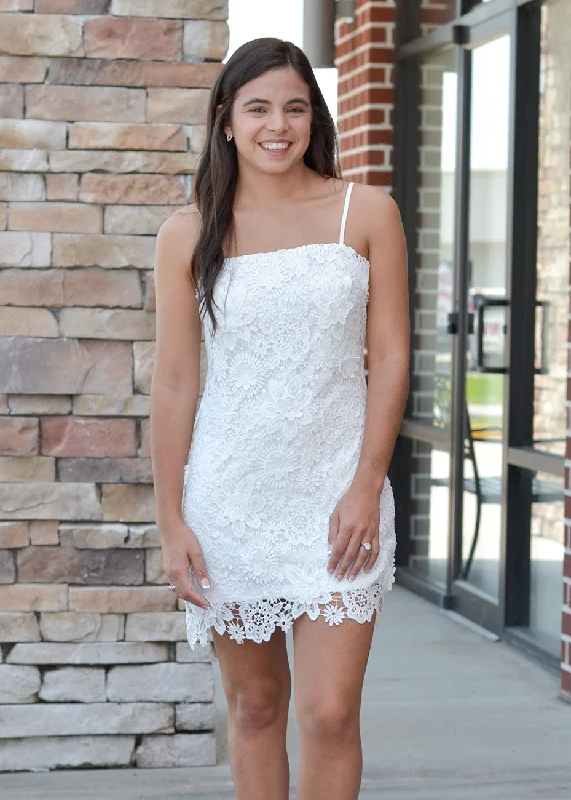 Lacie Dress Ruffled unclassified dresses